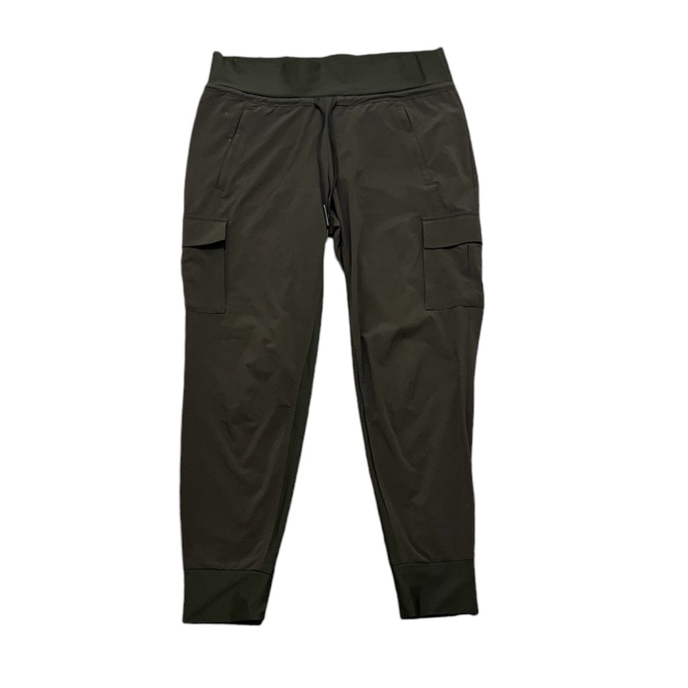Athleta athletic cargo pants